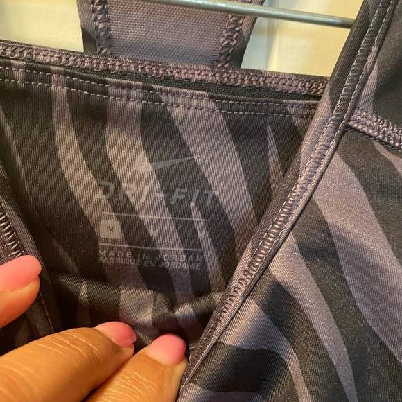 Cute Girl Workout - Picture 5 of 5